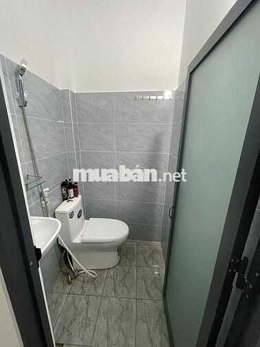 Gần DHNTT, bhx, chợ, k chung chủ, giờ giác tự do, thoáng mát.