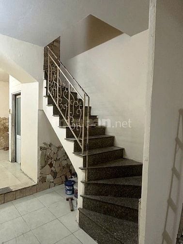 Cho thuê nhà hẻm 4m(XH) Cách Mạng Tháng 8, P.11, Q.3 giá 10tr