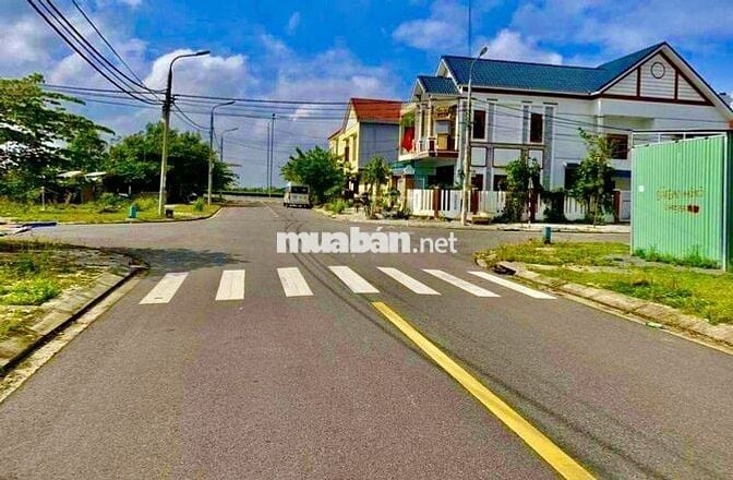 BÁN ĐẤT ĐƯỜNG 23m25 TRỊNH HOÀI ĐỨC – Cách ĐH Phan Châu Trinh chỉ 300m