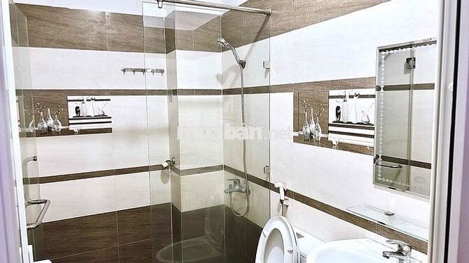 Phòng ban công có nội thất - Phạm Văn Bạch