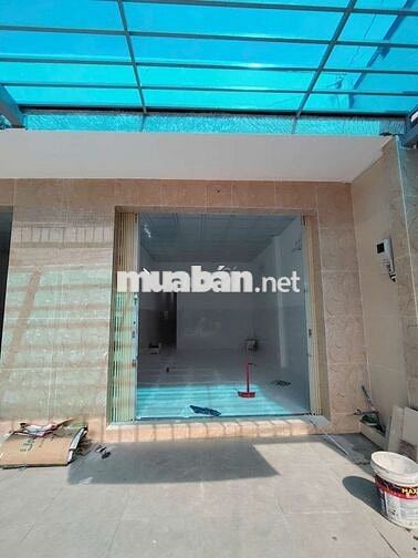 NHÀ CẤP 4 100M2 2PN 3WC MẶT TIỀN Ở+KD BUÔN BÁN GẦN CHỢ ĐẦU MỐI