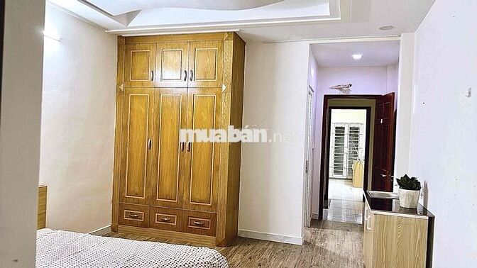 Phòng ban công có nội thất - Phạm Văn Bạch