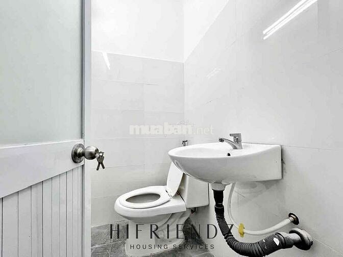 CHO THUÊ PHÒNG TRỌ GIÁ RẺ MỚI 100% NẰM NGAY HƯƠNG LỘ 2 GẦN AEON MALL.