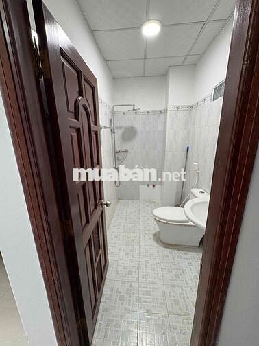 Mới- phòng 30m2 - ban công - ngay vinhomes central park