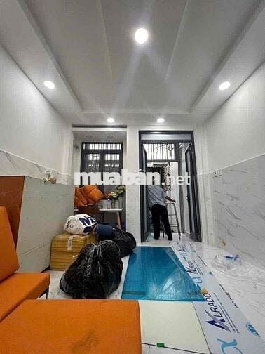 Bán GẤP nhà 1 lầu đẹp, 3,5x12m, Shr, hẻm 3m cách đg xe tải 40m