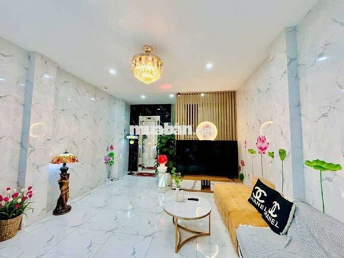 Nhà view hồ Tây cần BÁN GẤP, giá tốt dễ chốt