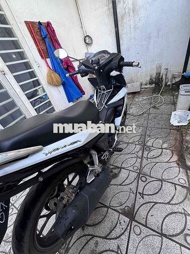 Honda Winner Trắng đen Côn tay Thể thao