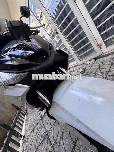 Honda Winner Trắng đen Côn tay Thể thao