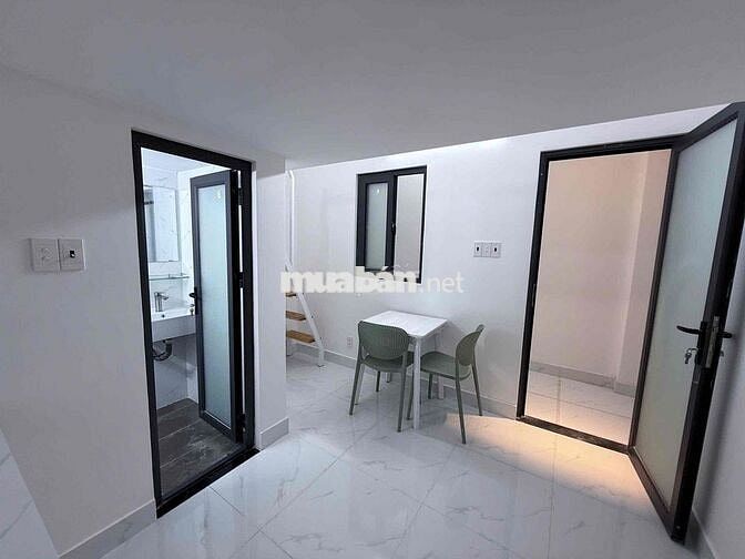 CHO THUÊ PHÒNG FULL NỘI THẤT SÁT AEON VÀ ĐẠI HỌC CÔNG THƯƠNG 5P ĐI XE