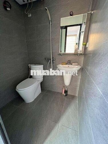 Nhà view hồ Tây cần BÁN GẤP, giá tốt dễ chốt