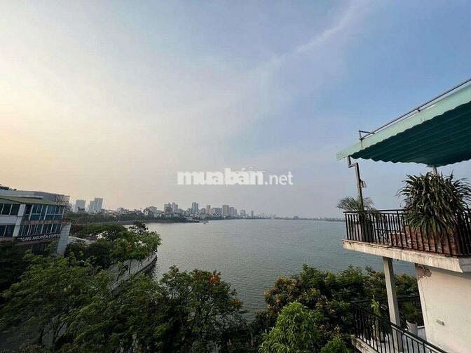Nhà view hồ Tây cần BÁN GẤP, giá tốt dễ chốt
