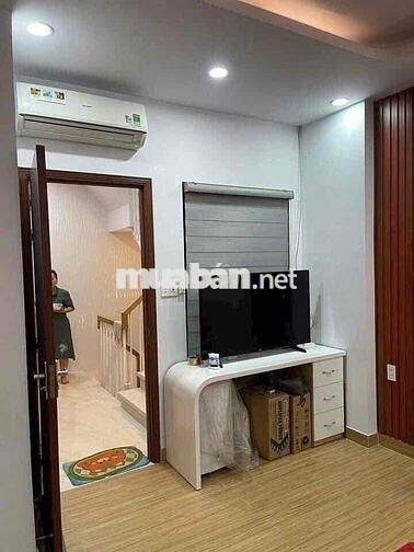 bán nhà dt 4.6m x 8.5m đúc 4 tấm đường 59 phường 14 gò vấp