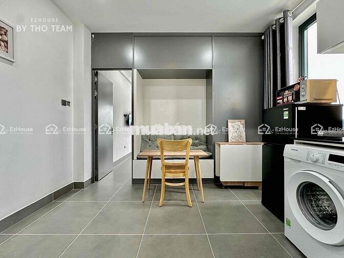 CHDV full nội thất 1pn ban công cửa sổ cực thoáng ngay sân bay TSN