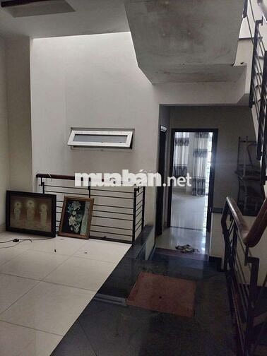 NHÀ ĐỒNG BỘ KHU VỰC AN NINH DÂN TRÍ CAO  15TRX3 TẦNG  GIÁP Gò VẤP