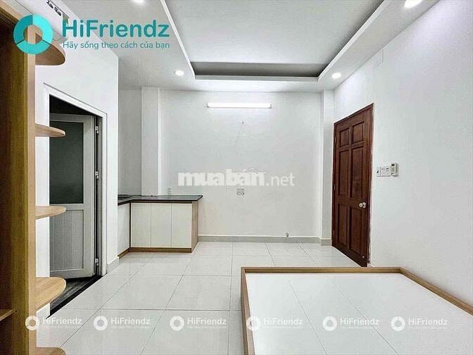 CHO THUÊ PHÒNG MỚI XÂY BAN CÔNG NGAY PHẠM VĂN CHIÊU