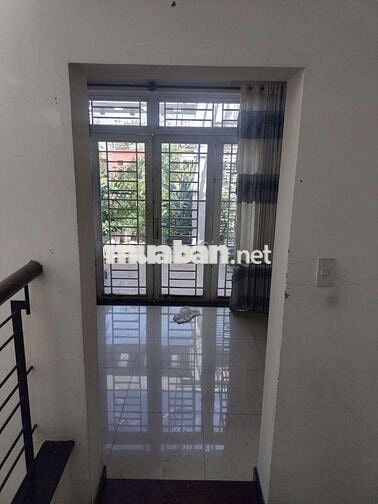 NHÀ ĐỒNG BỘ KHU VỰC AN NINH DÂN TRÍ CAO  15TRX3 TẦNG  GIÁP Gò VẤP