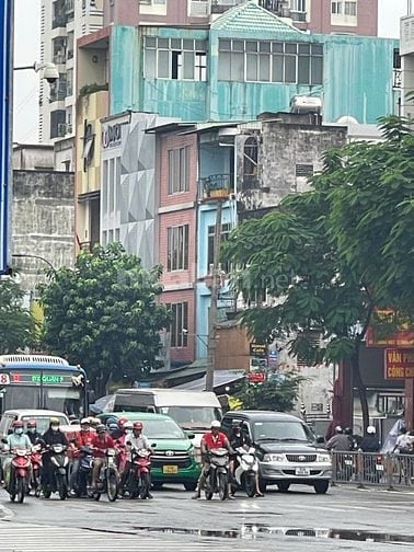 Cho thuê nhà mặt tiền Lý Thường Kiệt, P.15, Q.11 giá 28tr