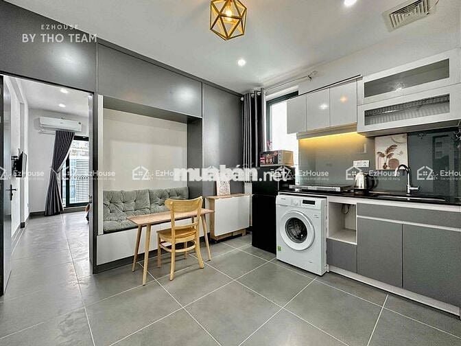 CHDV full nội thất 1pn ban công cửa sổ cực thoáng ngay sân bay TSN