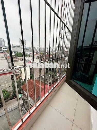 CHO THUÊ CĂN HỘ STUDIO FULL NỘI THẤT BAN CÔNG NGAY TẠI MỄ TRÌ THƯỢNG