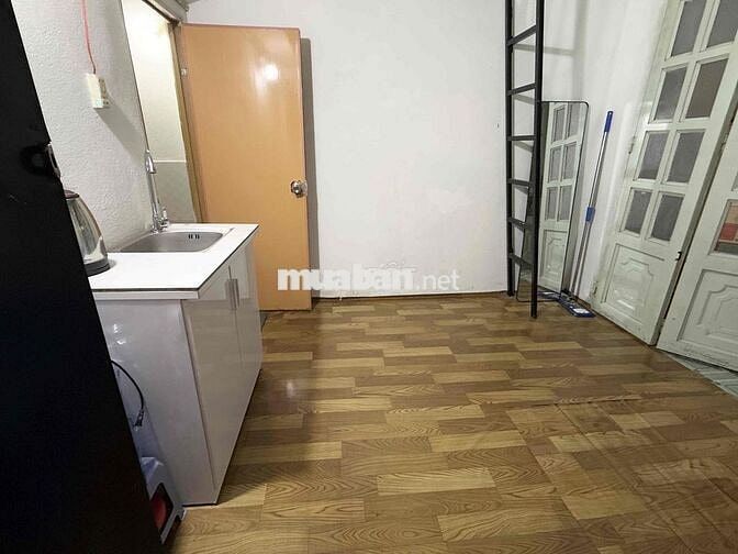 Cho Thuê phòng hẻm 88 nguyễn văn quỳ cách UFM-KCX 3km