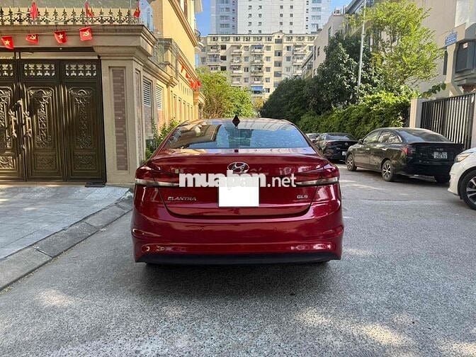 Hyundai Elantra 2018 2.0 AT - 79000 km