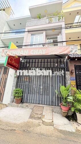 1% hoa  hồng cho người giới thiệu . Nhà hẻm xe hơi .xây dựng  kiên cố