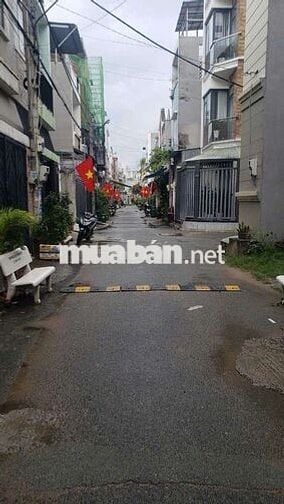 1% hoa  hồng cho người giới thiệu . Nhà hẻm xe hơi .xây dựng  kiên cố