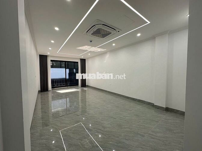 Mặt bằng kinh doanh phố Chùa Láng- 4 tầng- 50m2