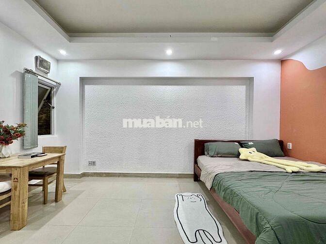 Phòng chính chủ full nội thất tách bếp cực rộng khu Nhà Ga T3 - ETOWN