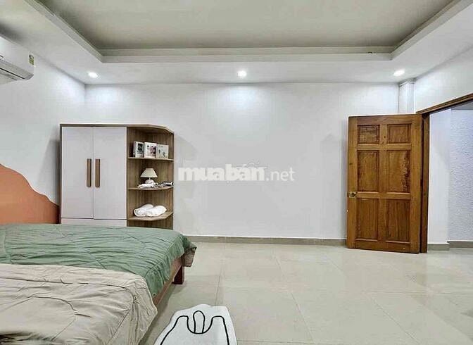 Phòng chính chủ full nội thất tách bếp cực rộng khu Nhà Ga T3 - ETOWN