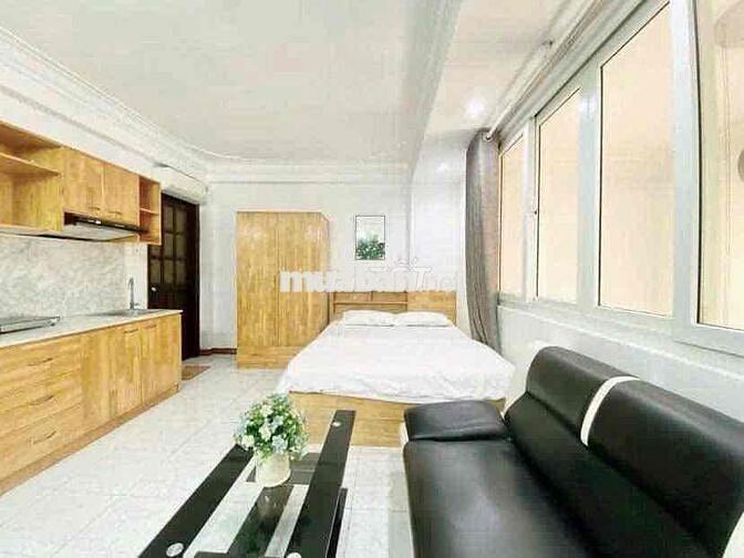 Cho thuê CHDV có cửa sổ siêu thoáng ở Lê Văn Sỹ - Phú Nhuận.