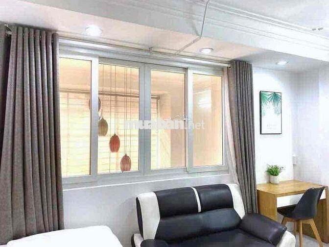 Cho thuê CHDV có cửa sổ siêu thoáng ở Lê Văn Sỹ - Phú Nhuận.