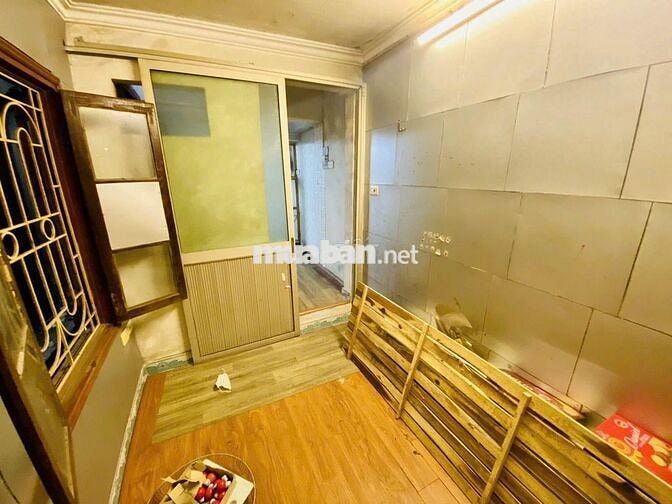 Cho Thuê Nhà mặt phố Khâm Thiên