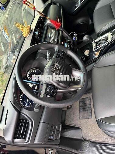 Toyota Fortuner 2025 2.4L 4x2 AT - 21000 km