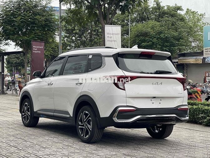 Kia Carens 2025 1.5G Luxury - Giảm 50% thuế