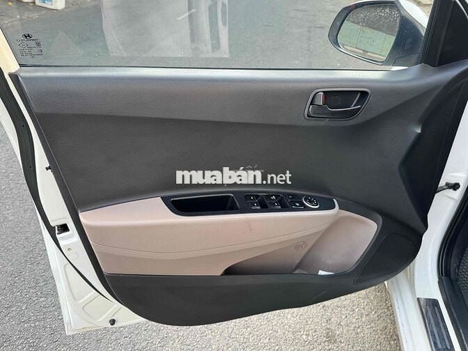 Hyundai Grand i10 2016 Trắng