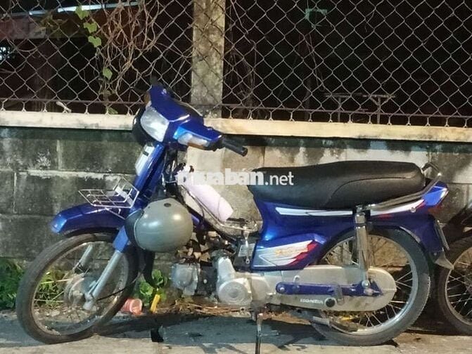 xe tốt bạn 8.000.000 còn thương lượng