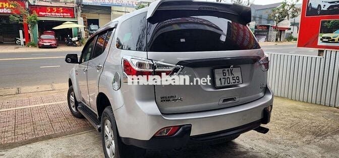 Isuzu Mu-X 2017 Số sàn Máy dầu Bạc
