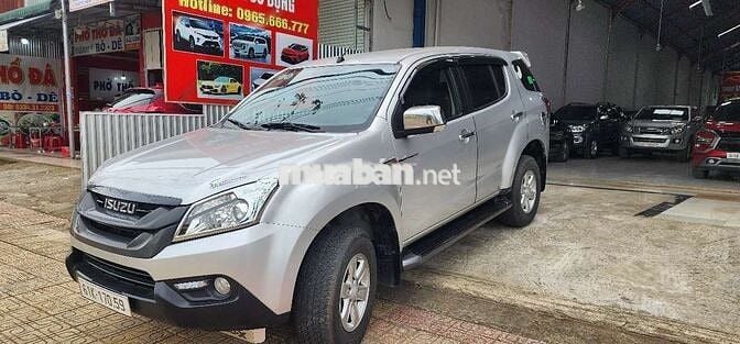 Isuzu Mu-X 2017 Số sàn Máy dầu Bạc