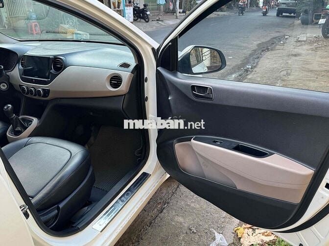Hyundai Grand i10 2016 Trắng