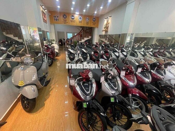 Cửa hàng xe máy Nguyễn Hoàng 🛵🛵🛵🏍️🏍️🏍️