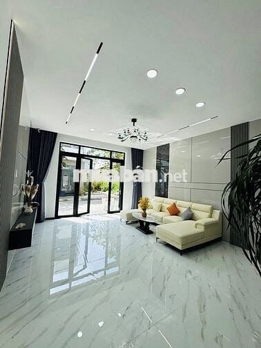 BÁN NHÀ CẦU TRÀM, SỔ RIÊNG 120M2, SỔ RIÊNG, ĐƯỜNG LỚN, ĐỂ HẾT NỘI THẤT