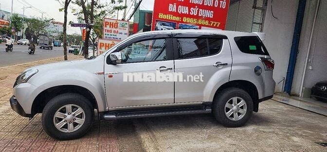 Isuzu Mu-X 2017 Số sàn Máy dầu Bạc