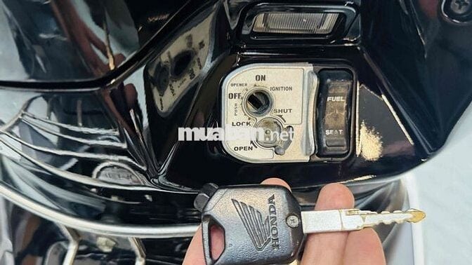 Honda AirBlade 125cc Trắng xám - BSTP