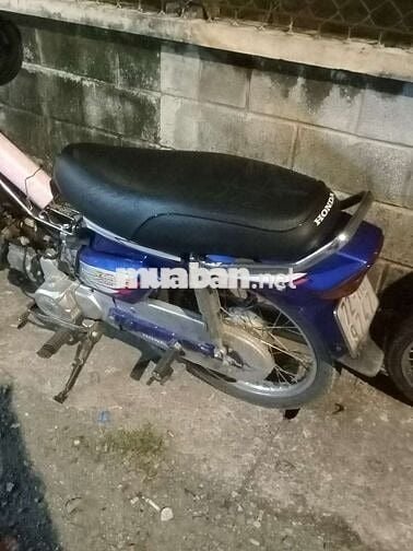 xe tốt bạn 8.000.000 còn thương lượng