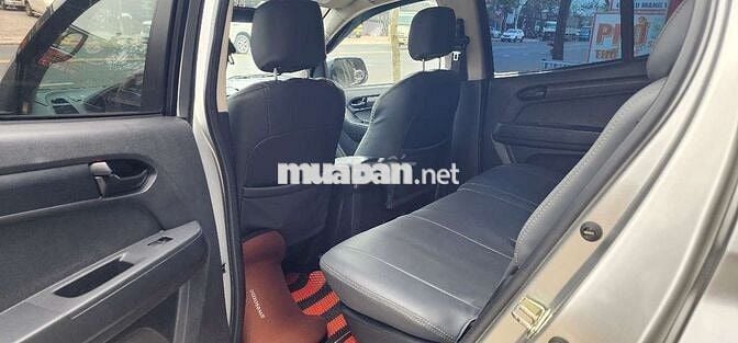 Isuzu Mu-X 2017 Số sàn Máy dầu Bạc