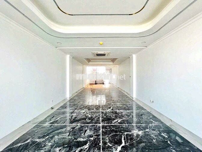 BIỆT THỰ TÂN PHÚ CÓ HẦM- THANG MÁY - 6 PHÒNG - FULL PCCC (4,2X28)