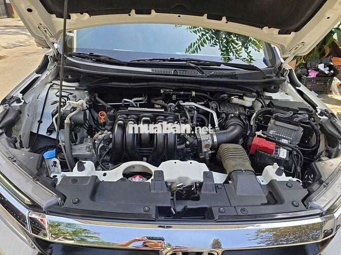 Honda BRV 2024 bản L, 1.5L, màu trắng,26.000 km