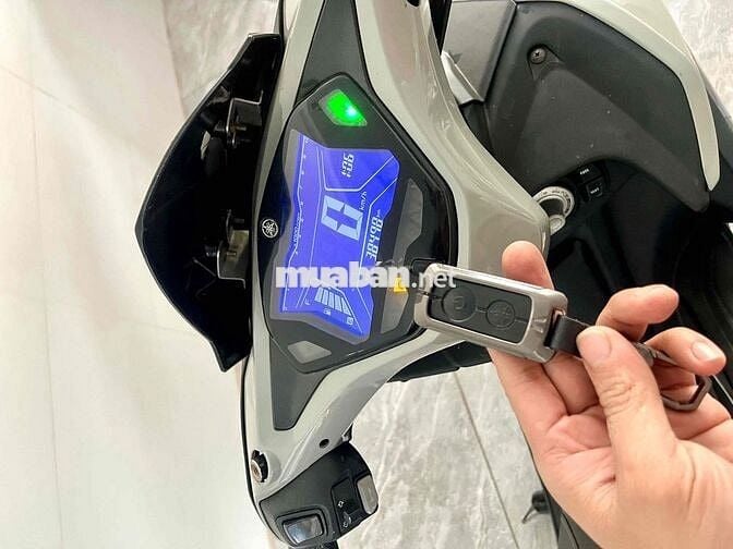 Yamaha NVX 2019 màu Xám