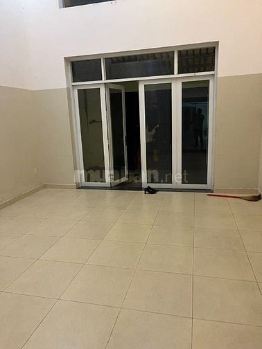 Cho thuê nhà phố , KDC đ. Bát Nàn , p TML , mặt đường Số 